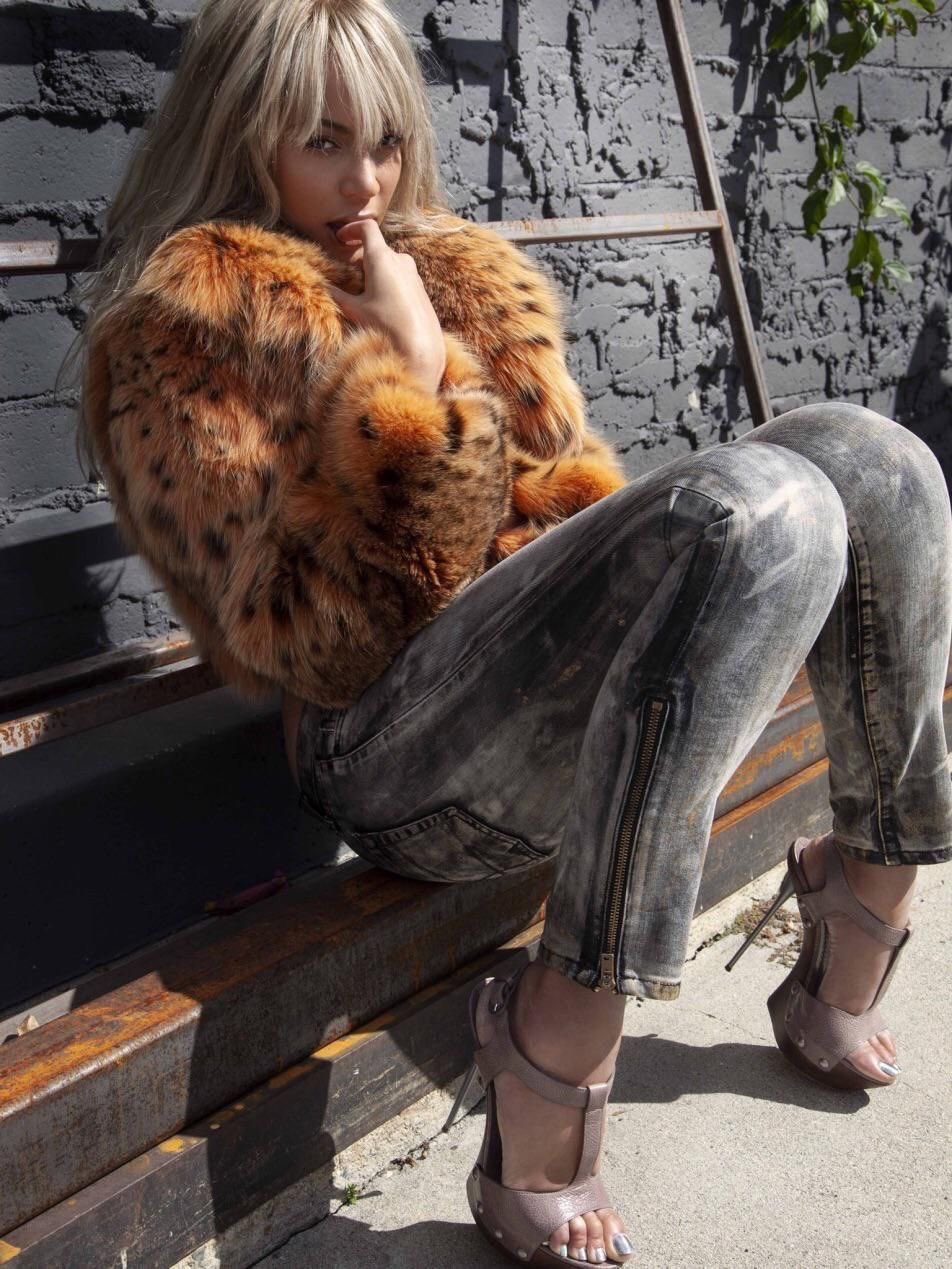 Beyoncé's Feet Photos & Gallery | FeetDatabase.com