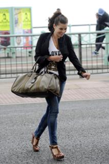 Imogen Thomas feet photo thumbnail