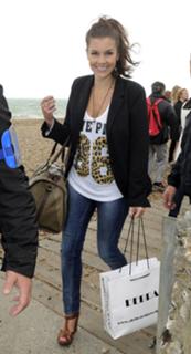 Imogen Thomas feet photo thumbnail