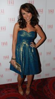 Lacey Chabert feet photo thumbnail