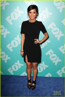 Brenda Song feet photo thumbnail