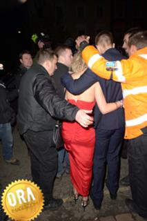 Rita Ora feet photo thumbnail