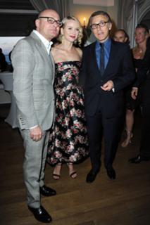 Naomi Watts feet photo thumbnail