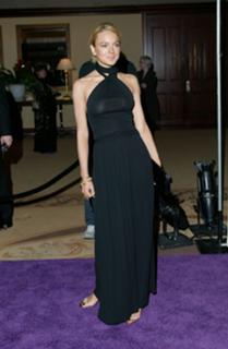 Lindsay Lohan feet photo thumbnail