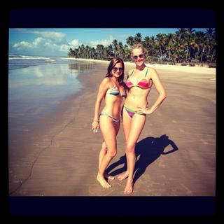 Ana Hickmann feet photo thumbnail