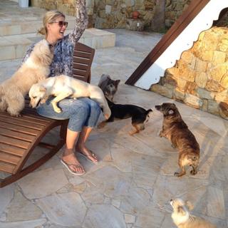 Ana Hickmann feet photo thumbnail