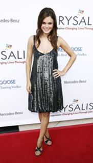 Rachel Bilson feet photo thumbnail