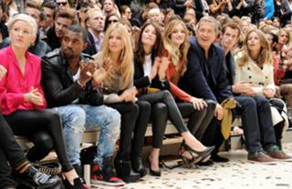 Rosie Huntington-Whiteley feet photo thumbnail