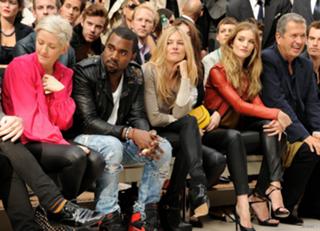 Rosie Huntington-Whiteley feet photo thumbnail