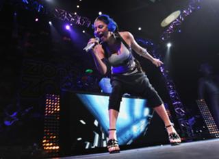 Fergie feet photo thumbnail