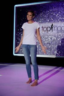 Heidi Klum feet photo thumbnail