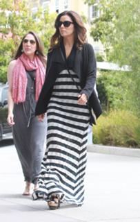 Eva Longoria feet photo thumbnail