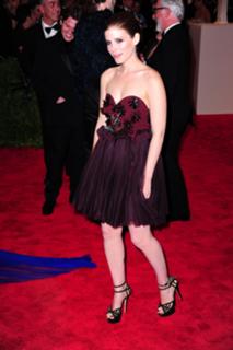 Kate Mara feet photo thumbnail