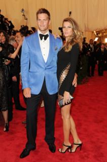Gisele Bündchen feet photo thumbnail
