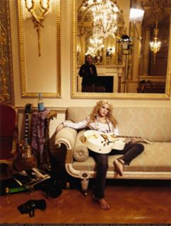 Shakira feet photo thumbnail