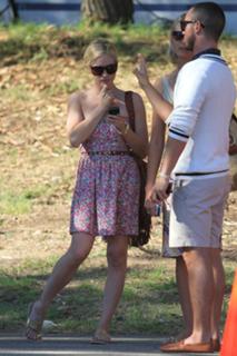 Brittany Snow feet photo thumbnail