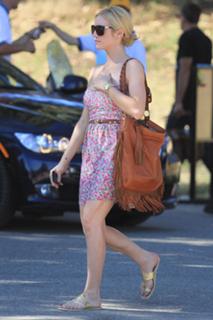 Brittany Snow feet photo thumbnail