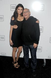 Nina Dobrev feet photo thumbnail
