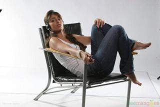 Ileana D'Cruz feet photo thumbnail