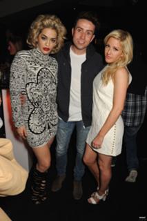 Rita Ora feet photo thumbnail