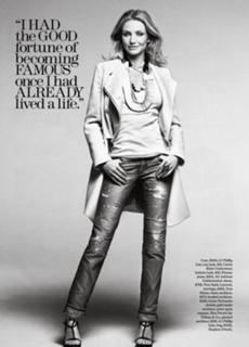 Cameron Diaz feet photo thumbnail