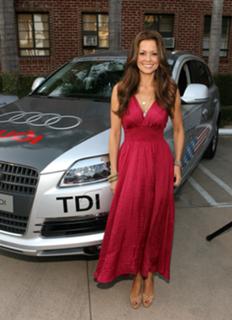 Brooke Burke feet photo thumbnail