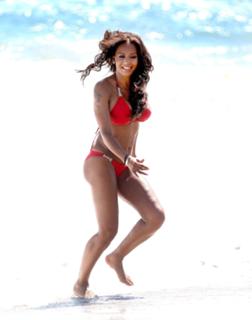 Mel B feet photo thumbnail