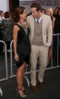 Sandra Bullock feet photo thumbnail