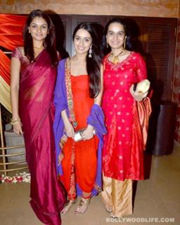 Shraddha Kapoor feet photo thumbnail