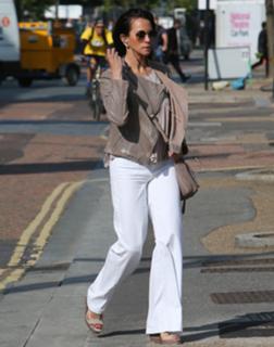 Andrea McLean feet photo thumbnail