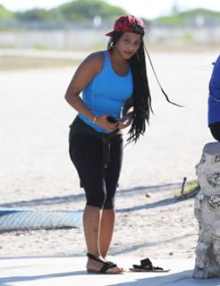Christina Milian feet photo thumbnail