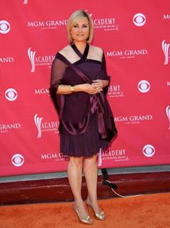 Maureen McCormick feet photo 1
