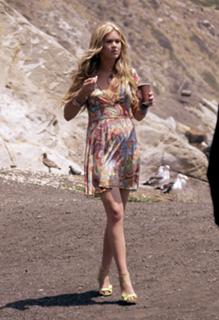 Joss Stone feet photo thumbnail