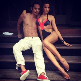 Irina Shayk feet photo thumbnail