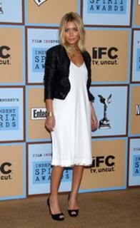 Ashley Olsen feet photo thumbnail