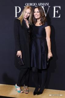 Uma Thurman feet photo thumbnail