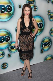 Emilia Clarke feet photo thumbnail