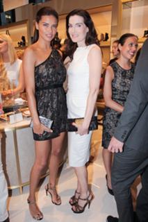Adriana Lima feet photo thumbnail
