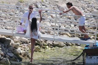 Tamara Ecclestone feet photo thumbnail