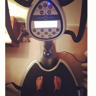 Paula Echevarría feet photo thumbnail