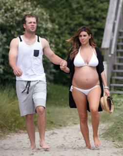 Jamie-Lynn Sigler feet photo thumbnail