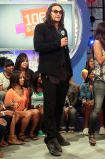 Rocsi Diaz feet photo thumbnail