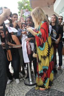 Fergie feet photo thumbnail
