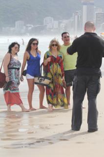 Fergie feet photo thumbnail