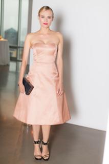 Diane Kruger feet photo thumbnail