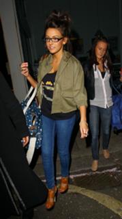 Michelle Keegan feet photo thumbnail