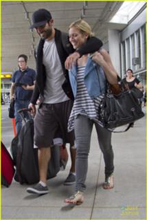 Brittany Snow feet photo thumbnail