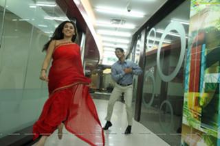 Hansika Motwani feet photo thumbnail