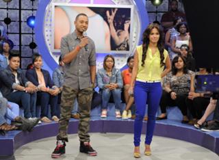 Rocsi Diaz feet photo thumbnail