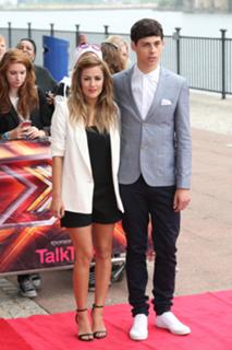 Caroline Flack feet photo thumbnail